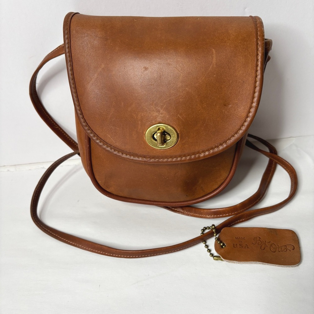 VTG Cognac Brown Small Leather‎ Crossbody Bag Purse Turn Lock USA Made by Otis